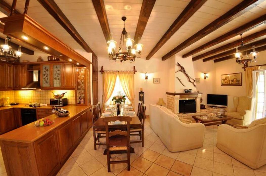 Villa Leo Junior Áno Korakiána Dış mekan fotoğraf