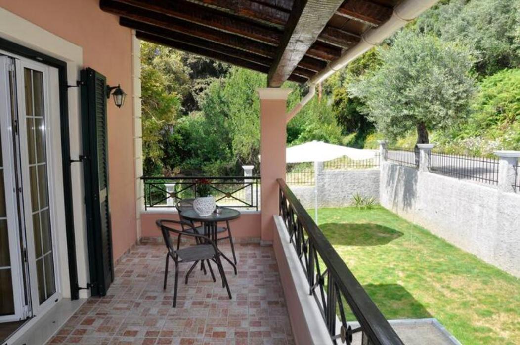 Villa Leo Junior Áno Korakiána Dış mekan fotoğraf